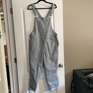 NUC - Old Navy Women’s Striped Overalls Sz 16